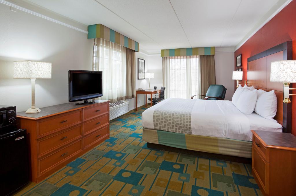La Quinta Inn Chicago 오크브룩테라스 외부 사진